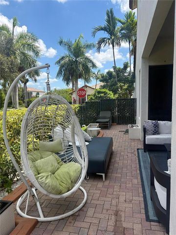 8378 NW 39th Court 8378, Cooper City, FL 33024