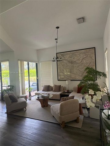 8378 NW 39th Court 8378, Cooper City, FL 33024
