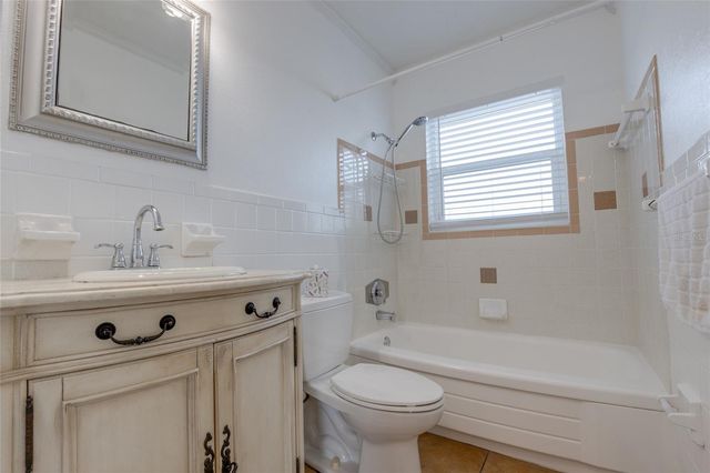 6301 GEM LANE, Seminole, FL 33772