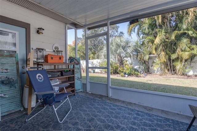 6301 GEM LANE, Seminole, FL 33772