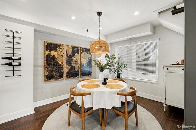 4163 E Maple Avenue, Grand Blanc, MI 48439