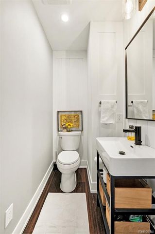 4163 E Maple Avenue, Grand Blanc, MI 48439