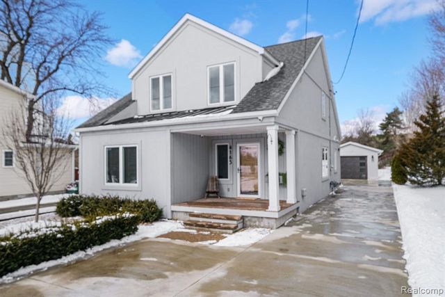 4163 E Maple Avenue, Grand Blanc, MI 48439