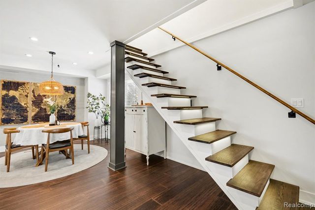 4163 E Maple Avenue, Grand Blanc, MI 48439