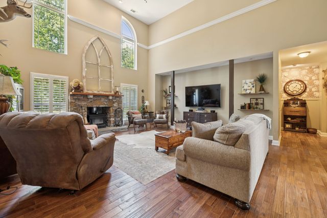 5281 Stewarts Ferry Pike, Mount Juliet, TN 37122