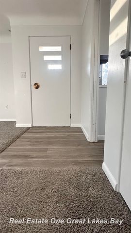 2470 Linda Avenue, Saginaw, MI 48603