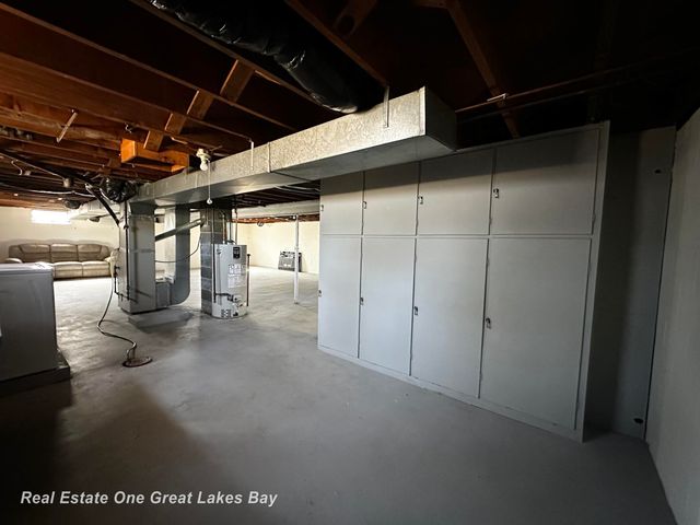 2470 Linda Avenue, Saginaw, MI 48603