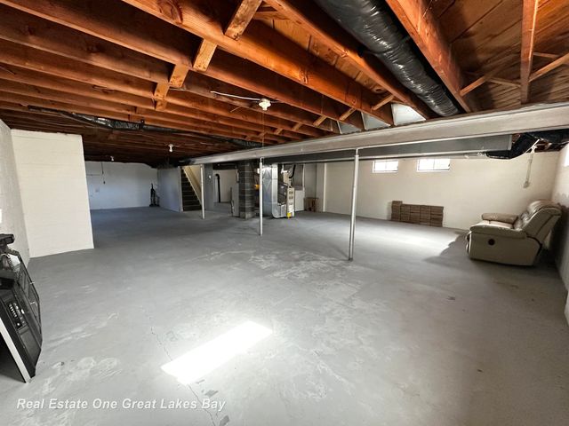 2470 Linda Avenue, Saginaw, MI 48603