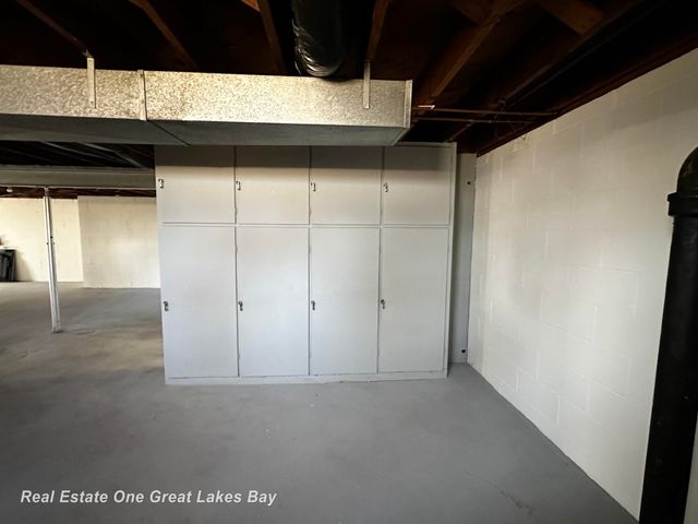 2470 Linda Avenue, Saginaw, MI 48603