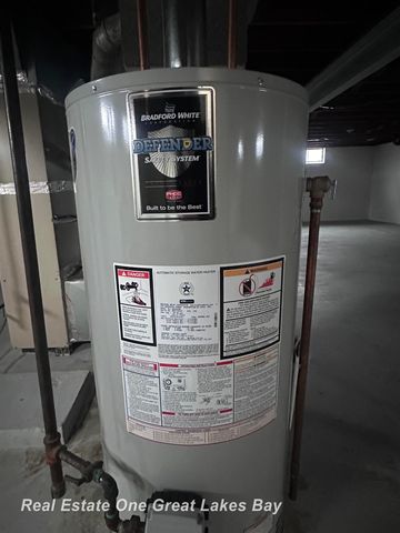 2470 Linda Avenue, Saginaw, MI 48603