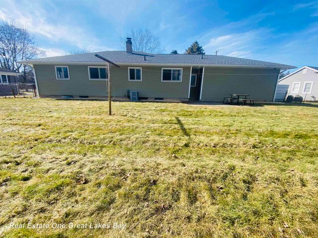 2470 Linda Avenue, Saginaw, MI 48603