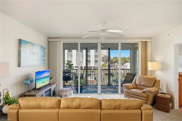 4421 Bay Beach LN # 611, Fort Myers Beach, FL 33931