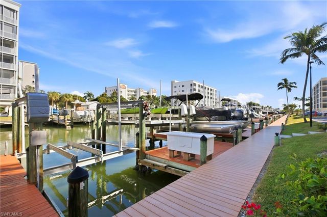 4421 Bay Beach LN # 611, Fort Myers Beach, FL 33931