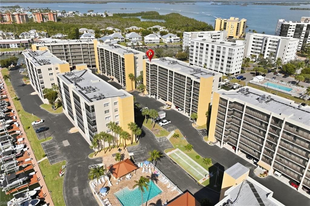 4421 Bay Beach LN 611, FORT MYERS BEACH, FL 33931 — photo 2