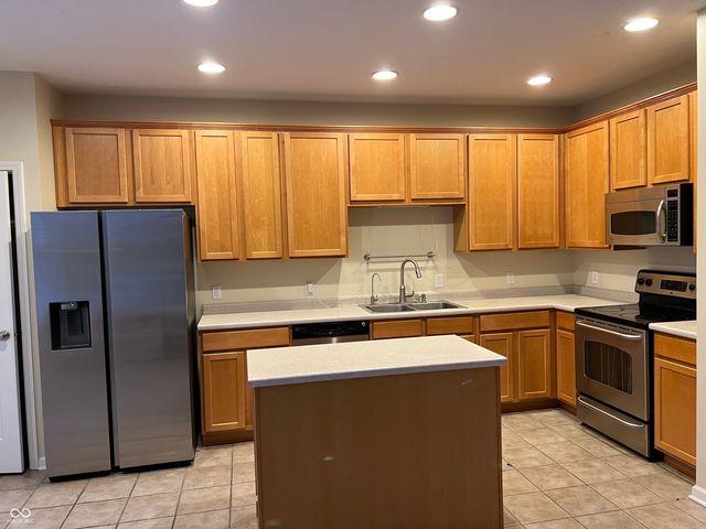 3522 N Golden Gate Drive N, Westfield, IN 46074