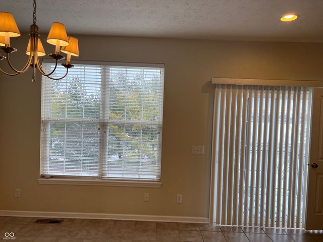 3522 N Golden Gate Drive N, Westfield, IN 46074