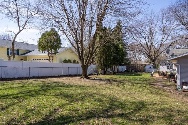 4709 Hamlet Place, Madison, WI 53714