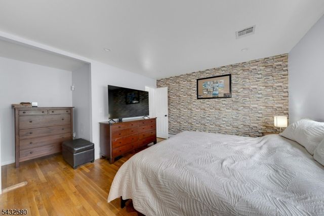 2657 Spruce St, Union Twp., NJ 07083