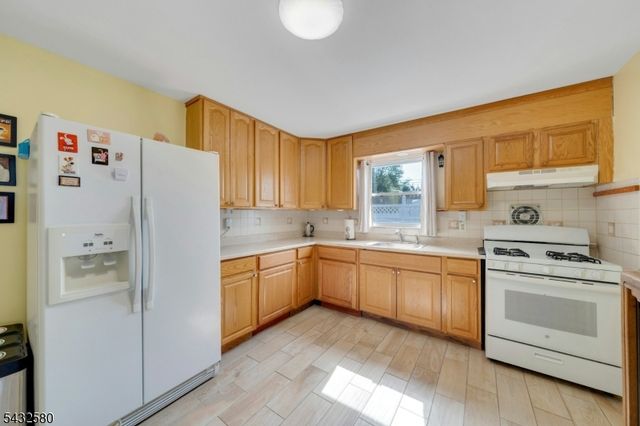 2657 Spruce St, Union Twp., NJ 07083