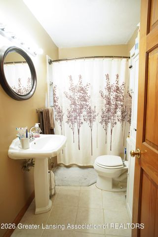 222 Dawn Court, Potterville, MI 48876