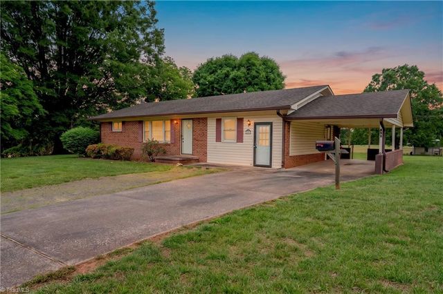 852 Sain Road, Mocksville, NC 27028