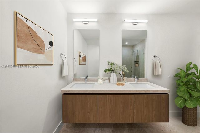 701 Valencia Ave 504, Coral Gables, FL 33134