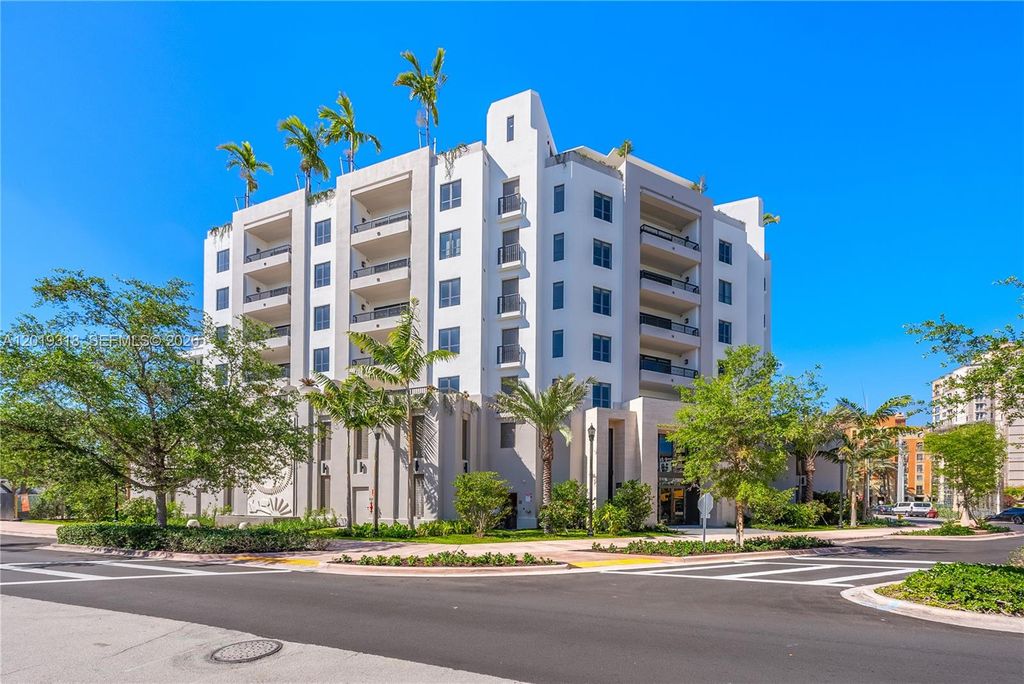 701 Valencia Ave 504, Coral Gables, FL 33134