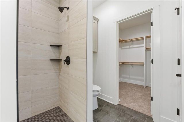 5356 W ARDMORE Street, Council Bluffs, IA 51503