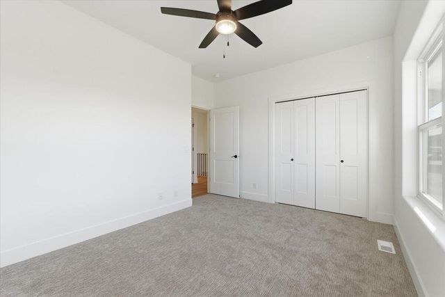 5356 W ARDMORE Street, Council Bluffs, IA 51503