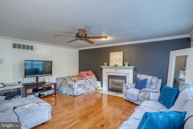 12 BANCROFT RD, New Castle, DE 19720