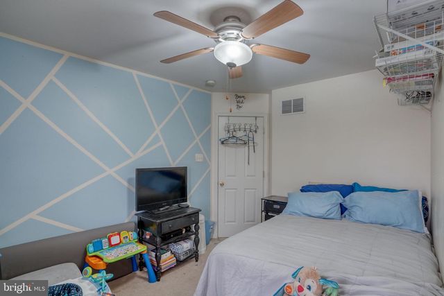 12 BANCROFT RD, New Castle, DE 19720