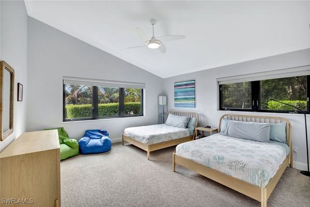 36 Cajeput DR, Naples, FL 34108