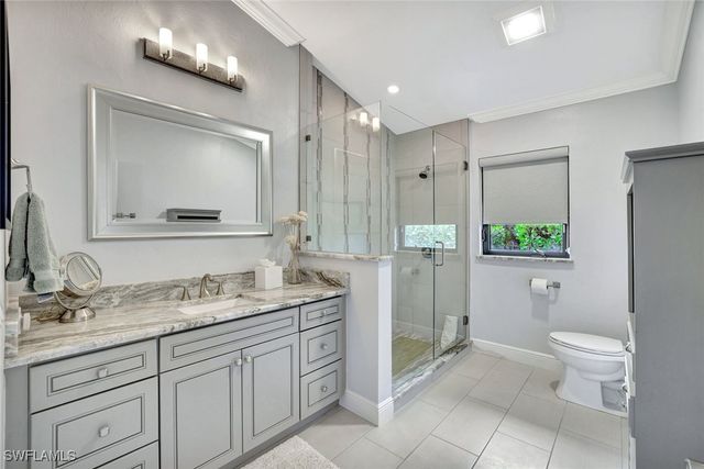 36 Cajeput DR, Naples, FL 34108