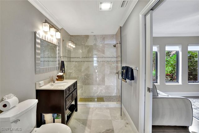 36 Cajeput DR, Naples, FL 34108