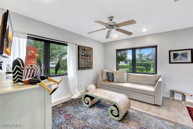 36 Cajeput DR, Naples, FL 34108