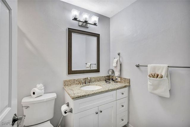 36 Cajeput DR, Naples, FL 34108