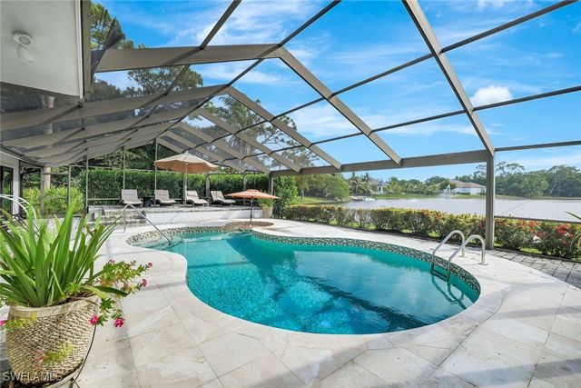 36 Cajeput DR, Naples, FL 34108