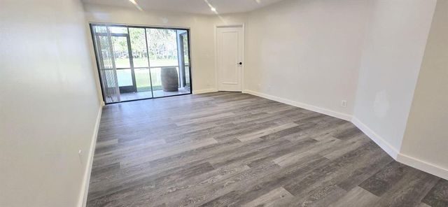 5539 Courtyard Drive 5539, Margate, FL 33063