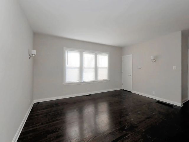 1540 W Waveland Avenue 3, Chicago, IL 60613