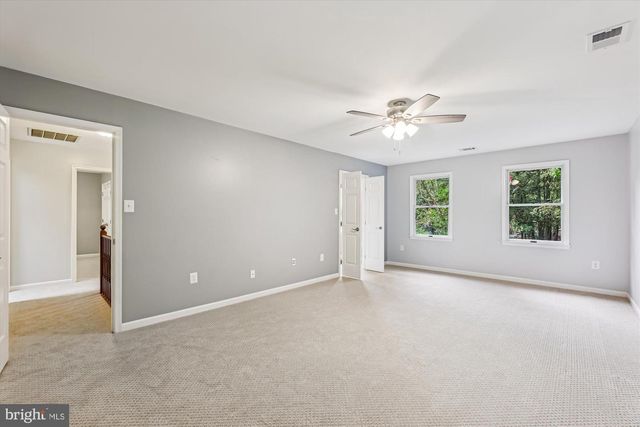 3643 FOXHALL PL, White Plains, MD 20695