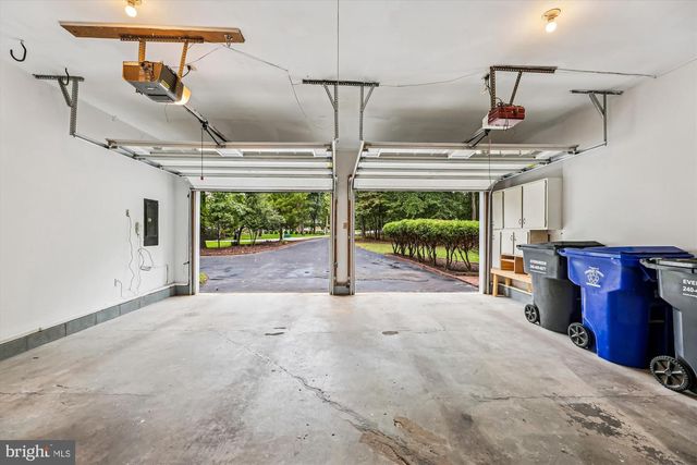 3643 FOXHALL PL, White Plains, MD 20695