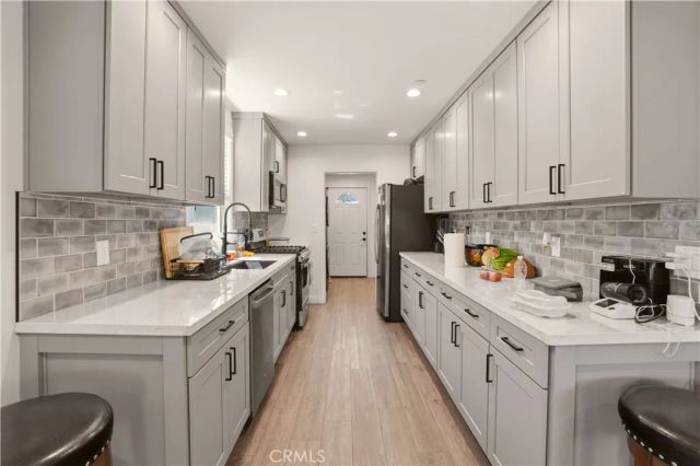 339 E 103 Street, Los Angeles, CA 90003