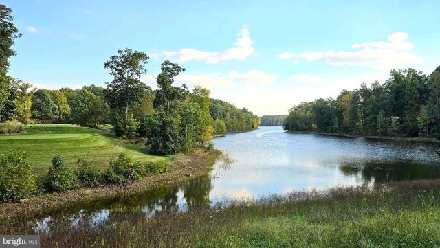 8155 CANCUN CT, Gainesville, VA 20155