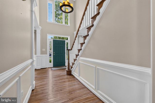 8155 CANCUN CT, Gainesville, VA 20155
