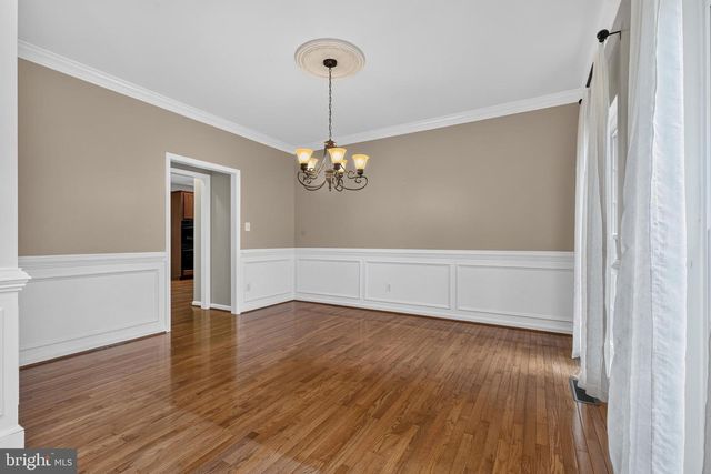 8155 CANCUN CT, Gainesville, VA 20155