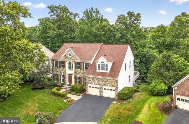 8155 CANCUN CT, Gainesville, VA 20155