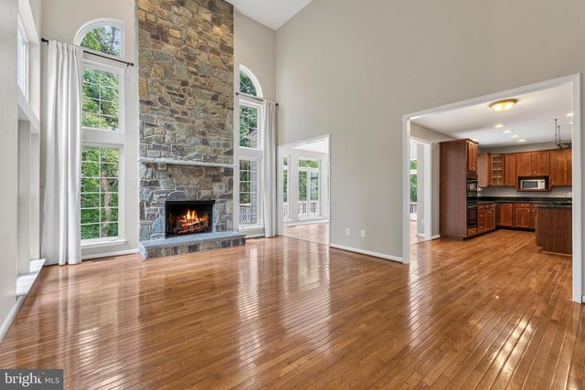 8155 CANCUN CT, Gainesville, VA 20155