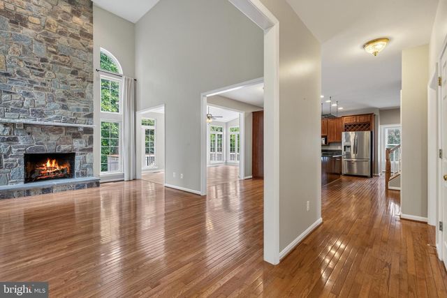 8155 CANCUN CT, Gainesville, VA 20155