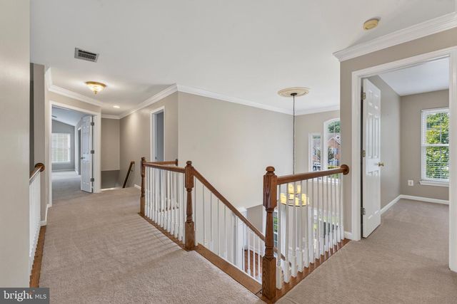 8155 CANCUN CT, Gainesville, VA 20155