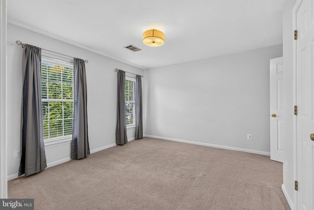 8155 CANCUN CT, Gainesville, VA 20155